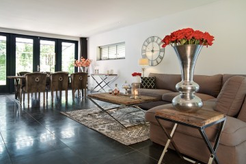 Richmond2015 08 12setting2001